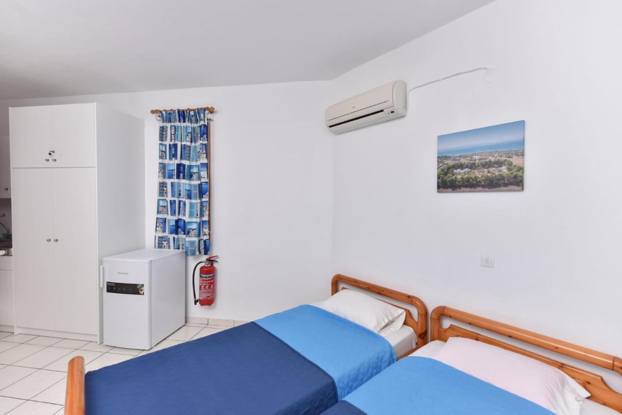 Eretria Park Studios Exterior foto